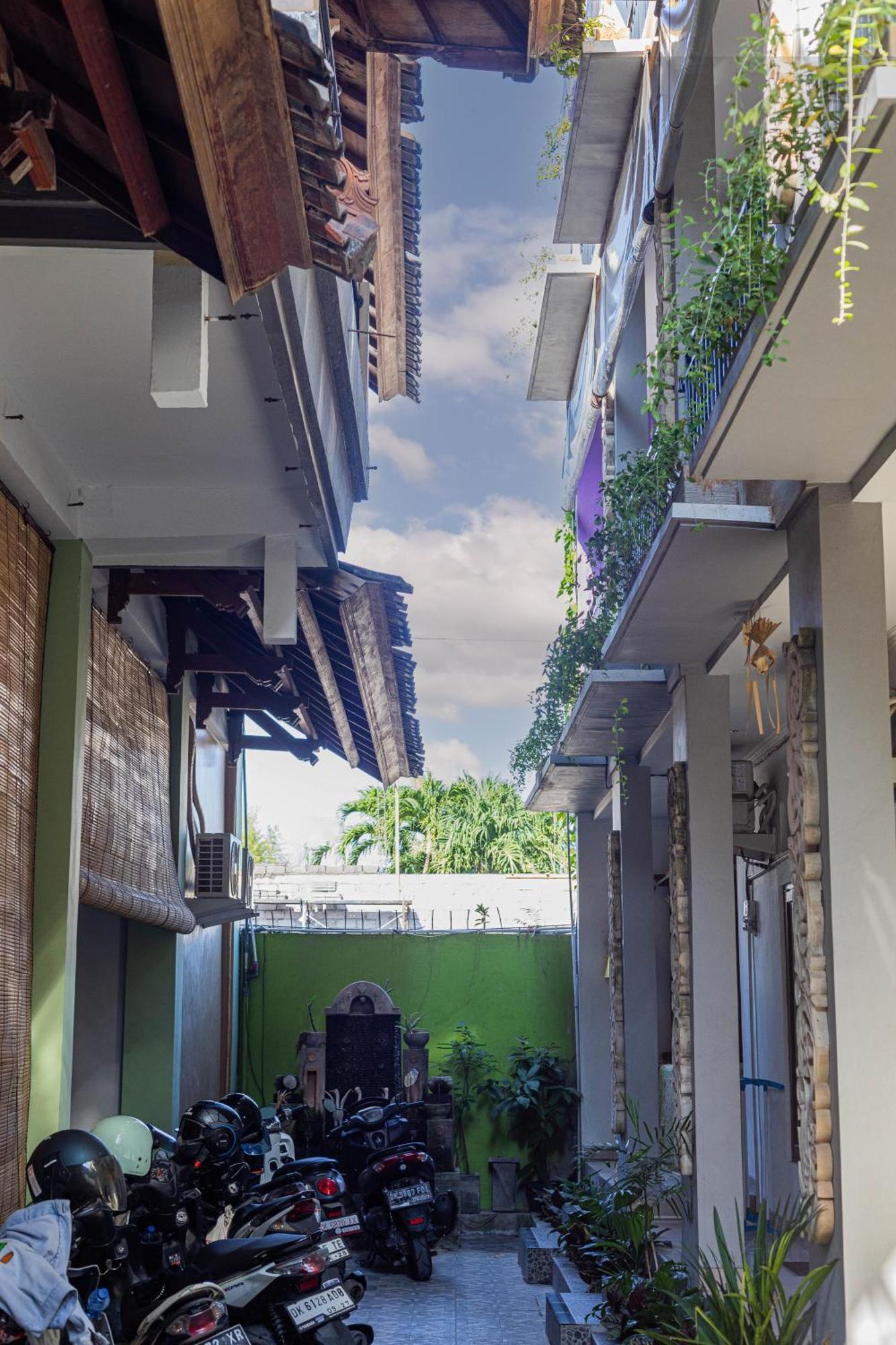 Bali Dd Homestay Seminyak Exterior foto